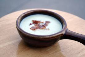 cauliflower soup with bacon