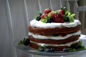 berry birthday cake