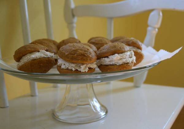 pumpkin whoopie pie 2